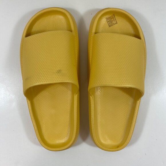 Unisex Yellow Slide Sandals Non-Slip Shower Open Toe Lightweight Shoes Size 12 - Picture 1 of 8